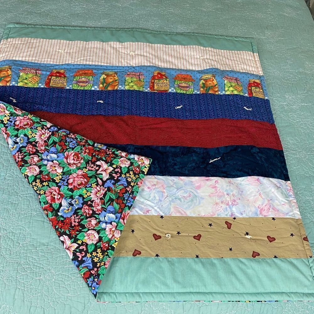 Handmade Quilt small lap quilt  reversable Granny style